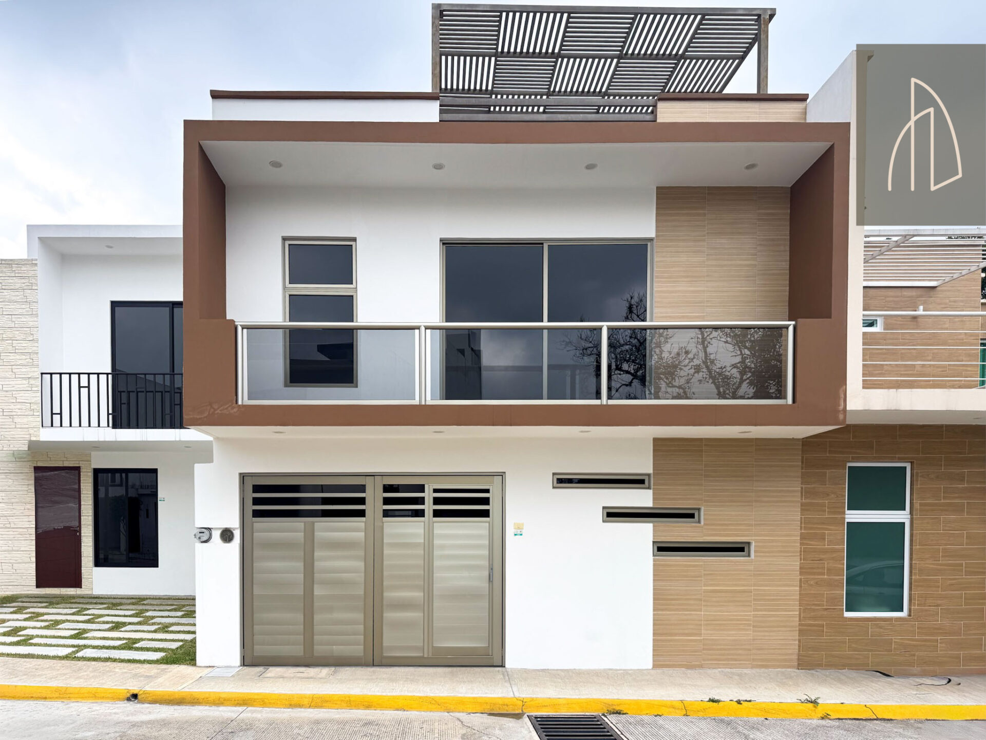 Casa Eldora • En Venta Fracc. Anturios