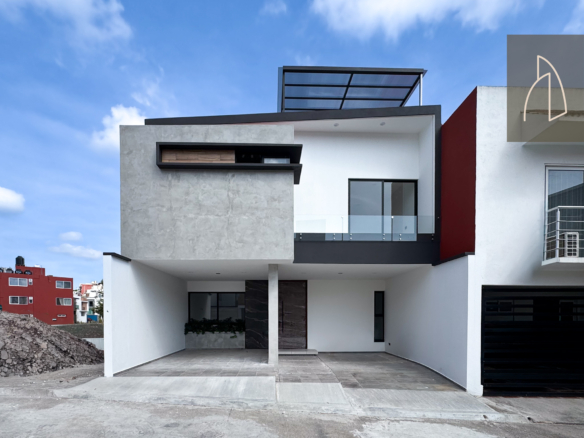 Casa Eryna • En Venta Fraccionamiento Morada del Quetzal