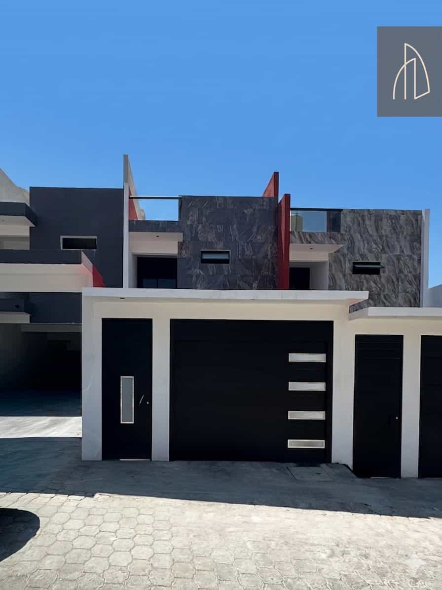 Casa Lirva • En Venta Col. Bugambilias