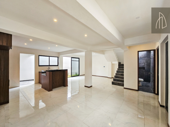 Casa Helvia • En Venta Fracc. San Francisco