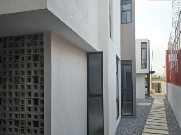 Casa TASSO • En Pre venta Santa Rosa