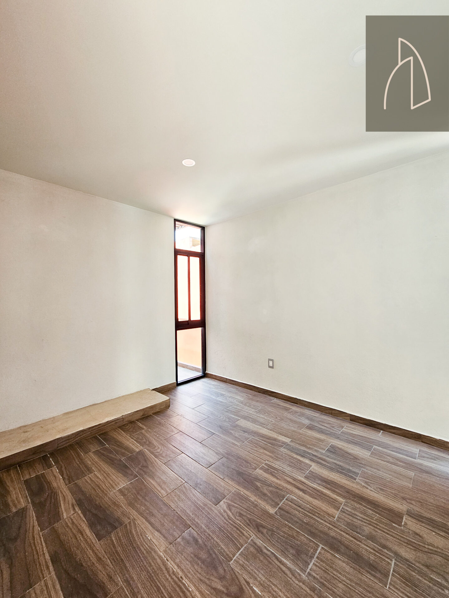 Casa TASSO • En Pre venta Santa Rosa