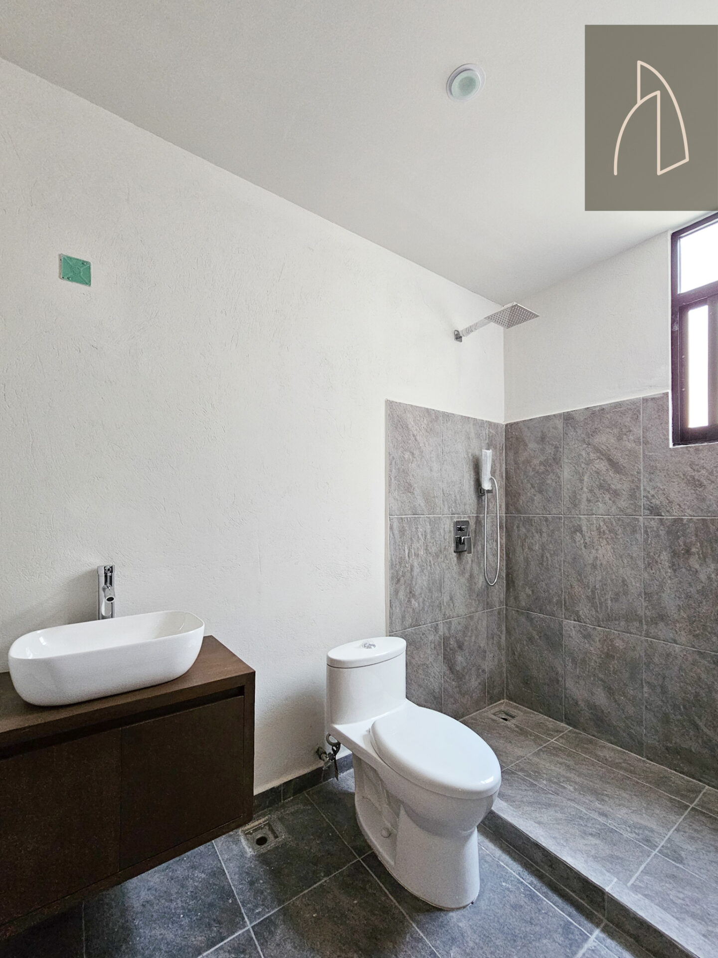 Casa TASSO • En Pre venta Santa Rosa