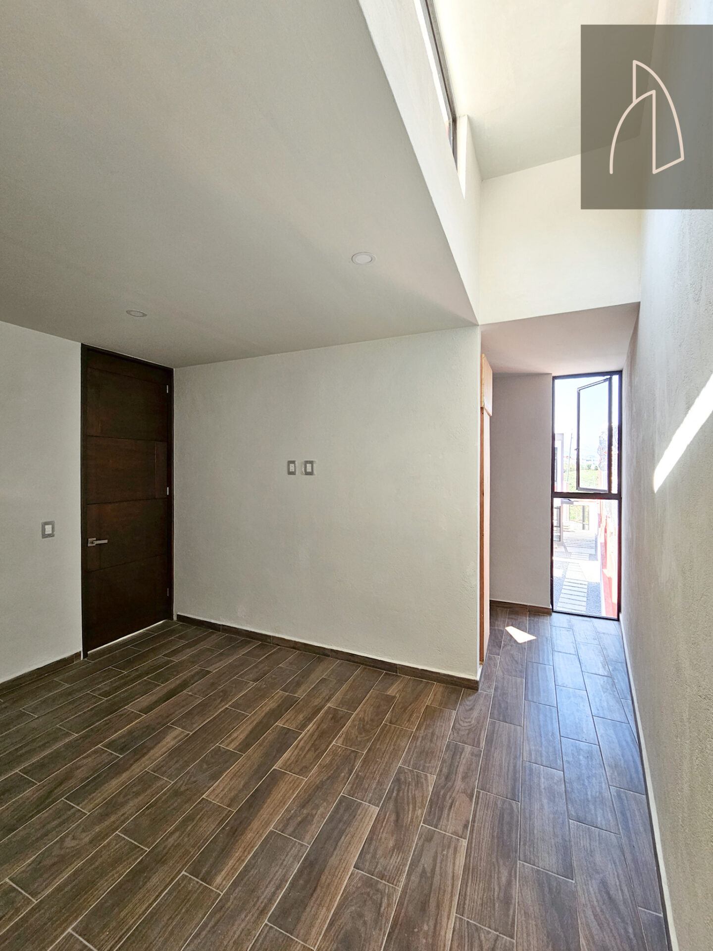 Casa TASSO • En Pre venta Santa Rosa