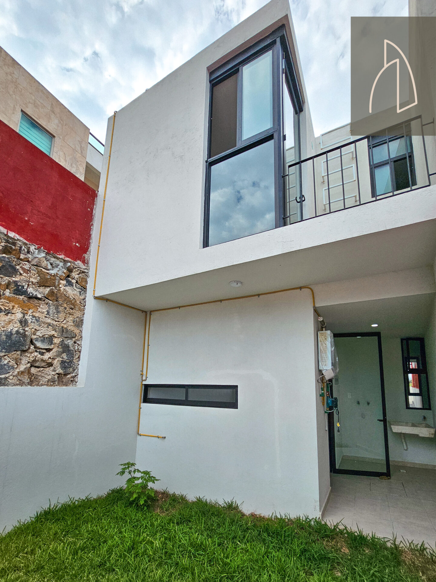 Casa ROSSO • En Venta Santa Rosa