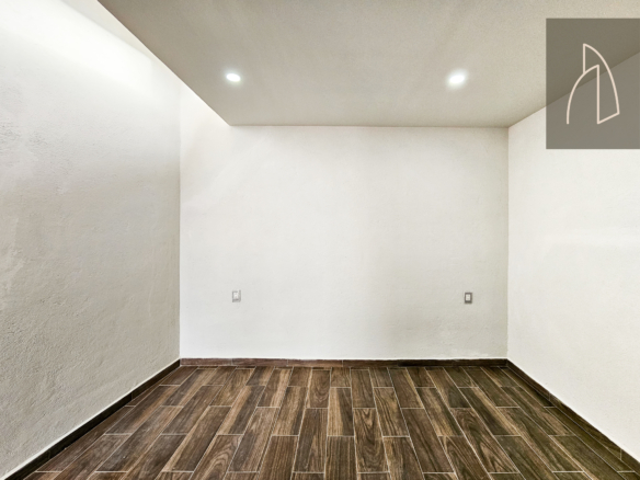 Casa ROSSO • En Venta Santa Rosa