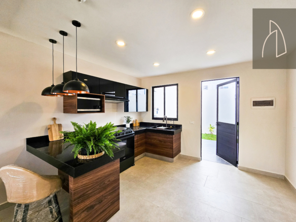 Casa Los Almendros • En Pre venta Fracc. Los Almendros