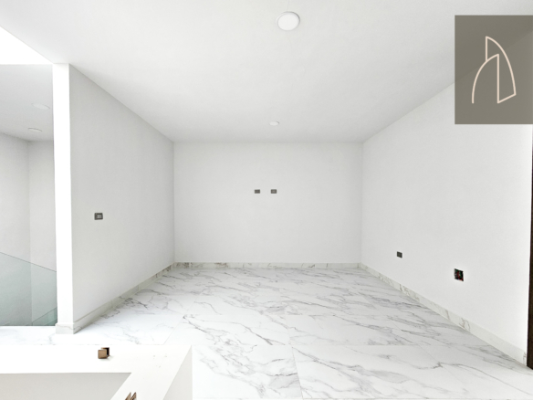 Casa Virena • En Venta Fraccionamiento la Finca