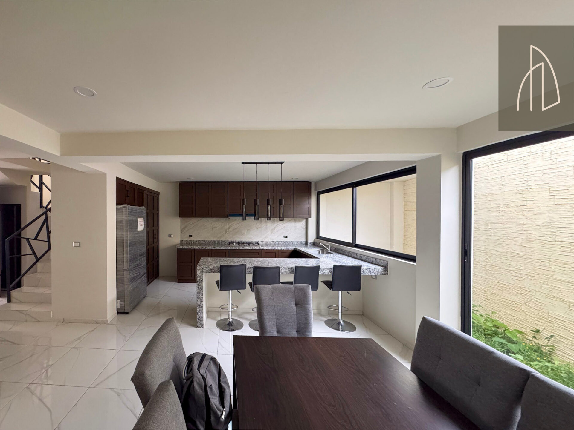 Casa Arisa • En Venta Fracc. Anturios