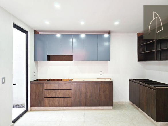 Casa CORSSO • En Venta Santa Rosa