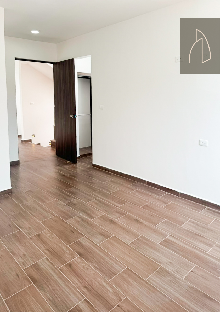 Casa Zerina • En Venta Fracc. Lirios
