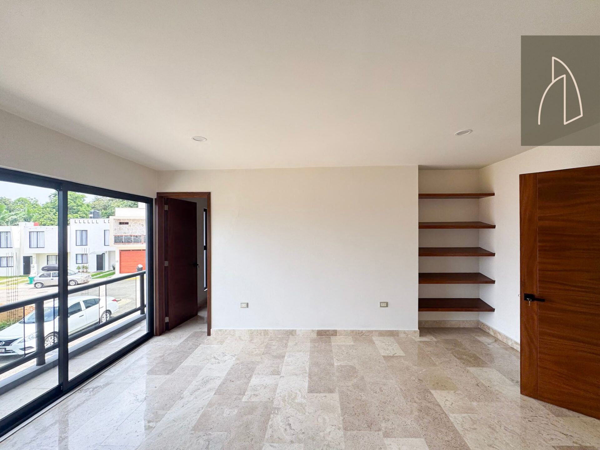 Casa Alvia • En Venta Fracc. Anturios