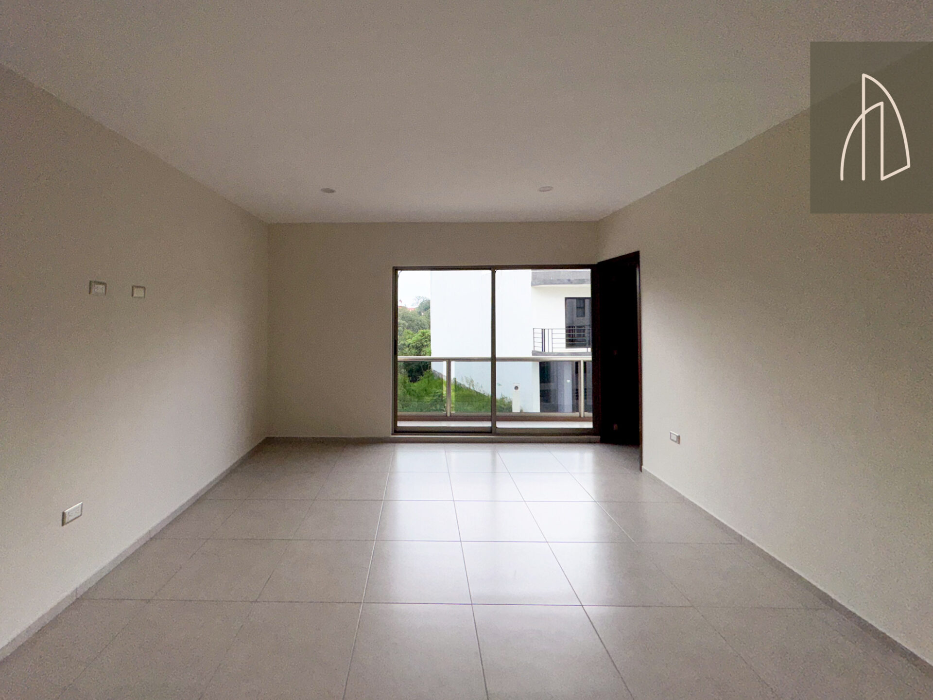 Casa Eldora • En Venta Fracc. Anturios