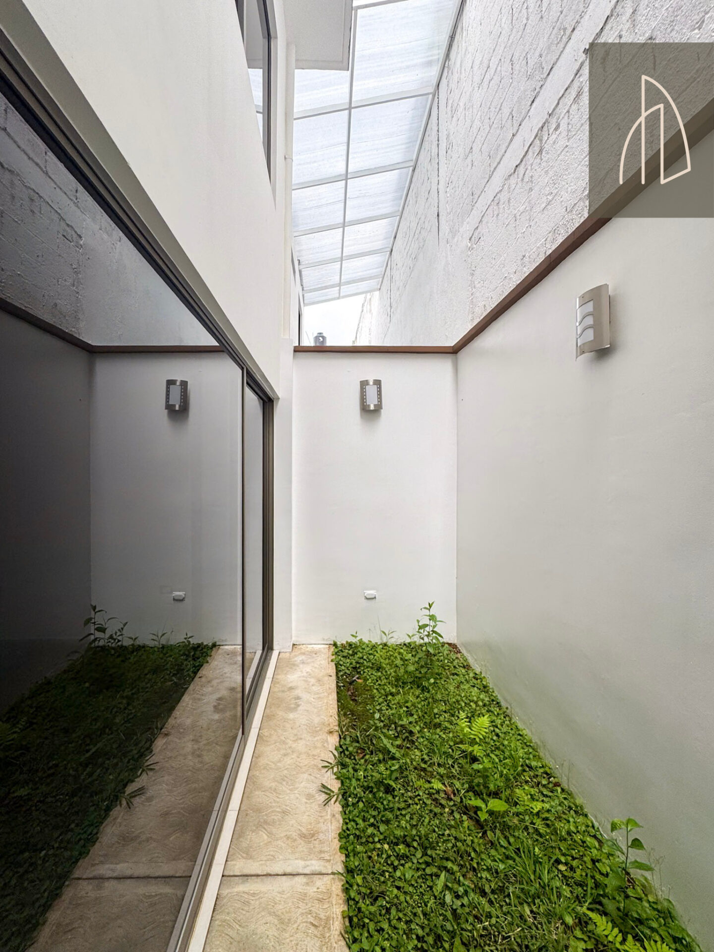 Casa Eldora • En Venta Fracc. Anturios