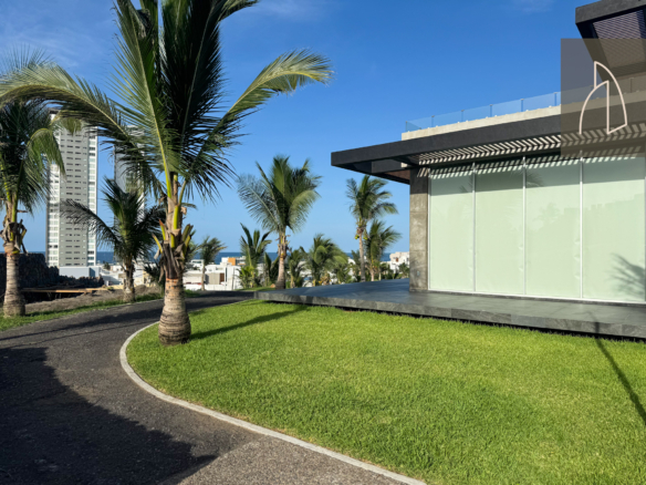 Departamento Xiris • En Venta Fracc. Playas del Conchal