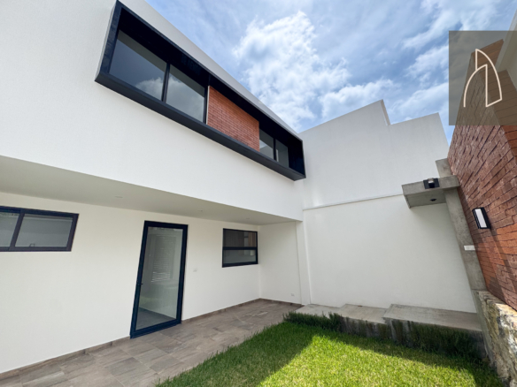 Casa • En Venta Fracc. Villa Montaña