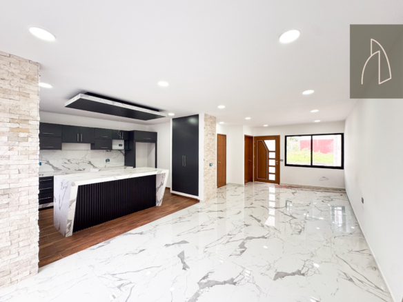 Casa Alvira • En Venta Fracc San Miguel