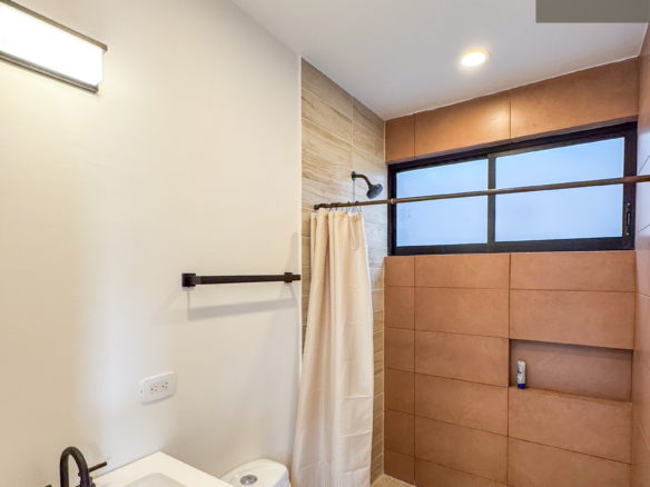 Casa SILVA • En Venta Fracc. Los Almendros