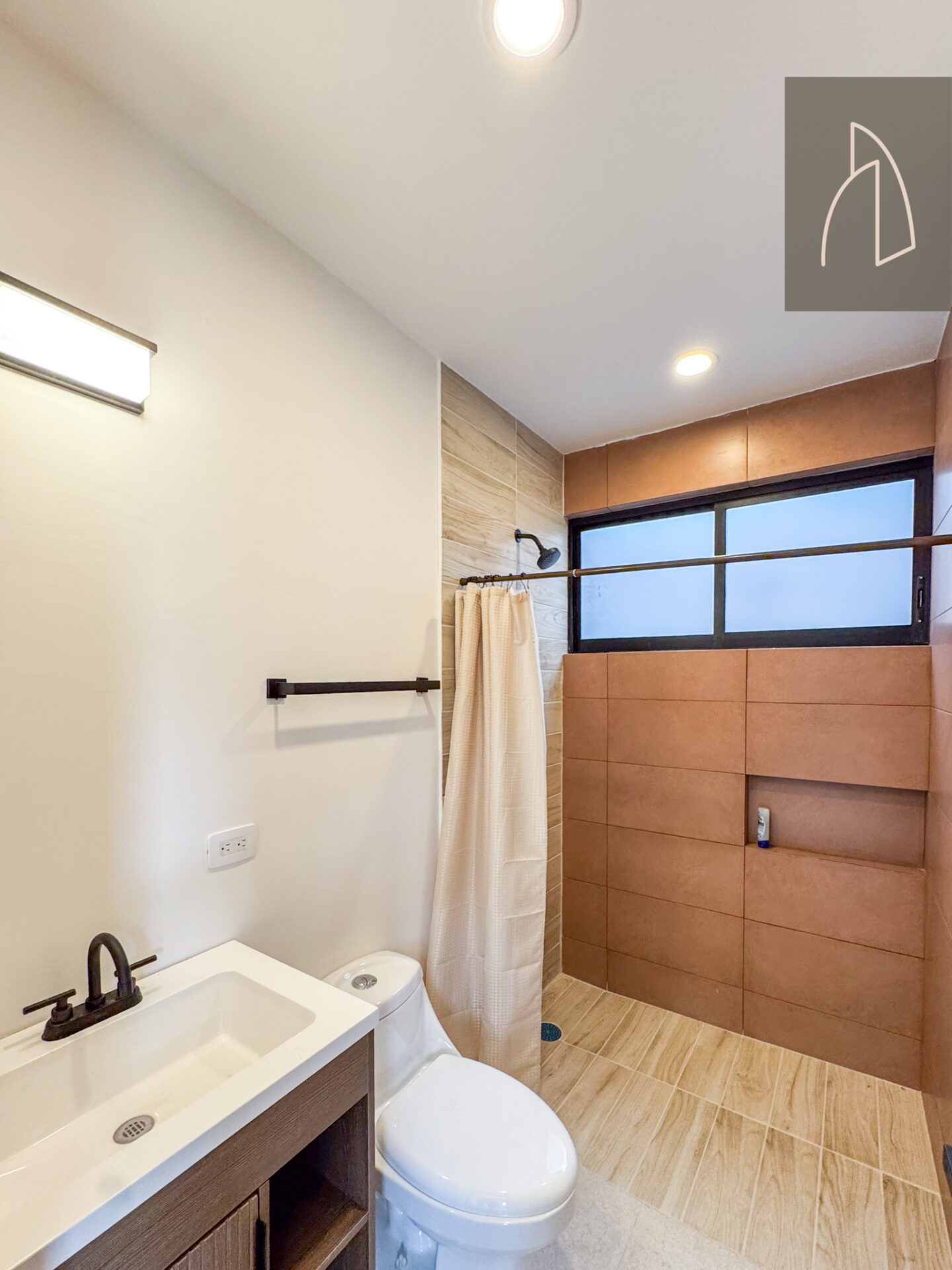 Casa SILVA • En Venta Fracc. Los Almendros