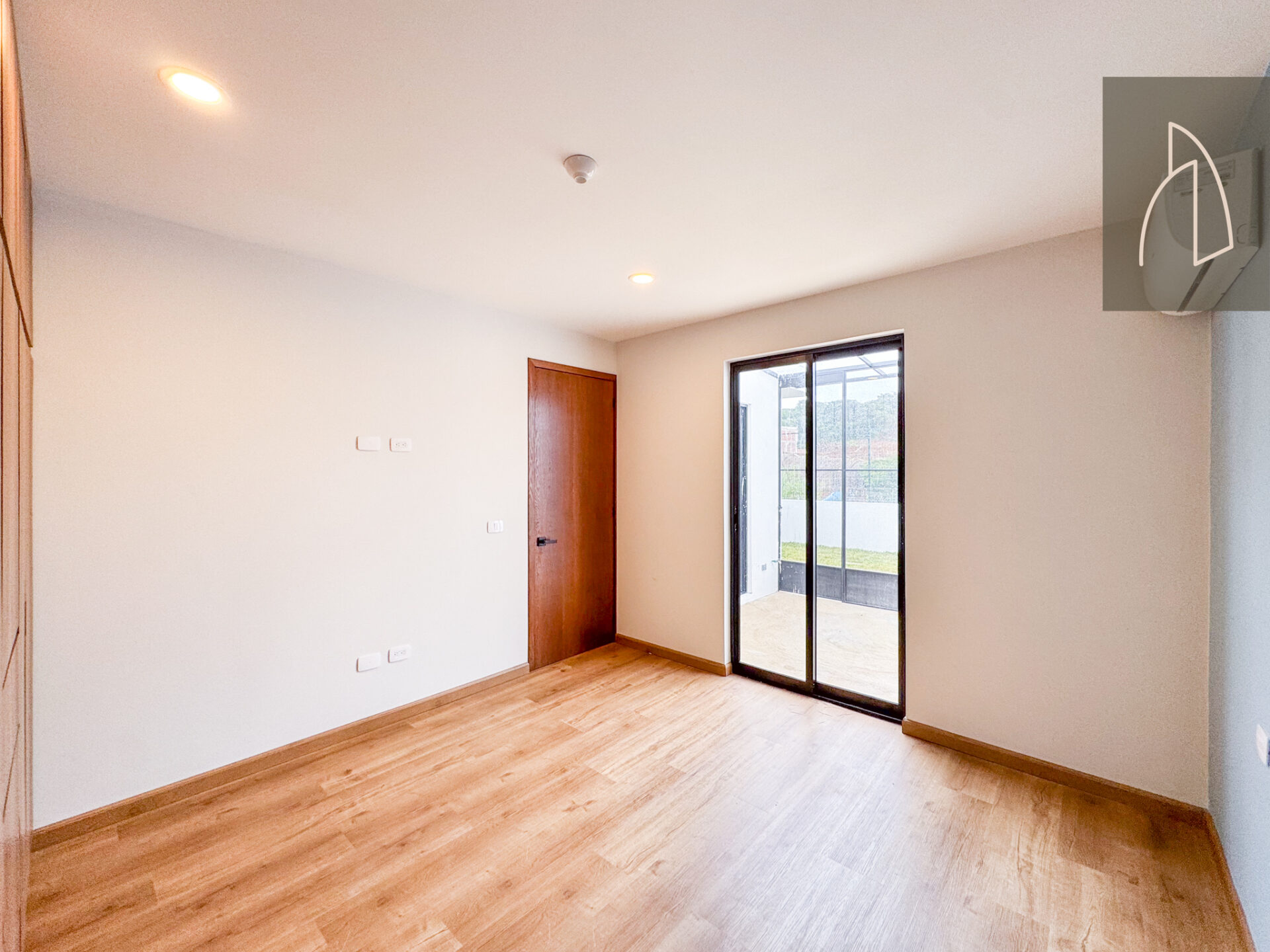 Casa SILVA • En Venta Fracc. Los Almendros