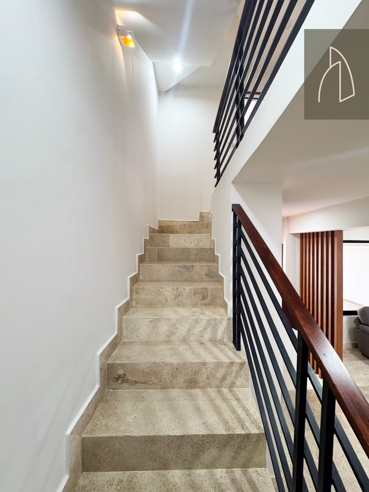 Casa Alvia • En Venta Fracc. Anturios