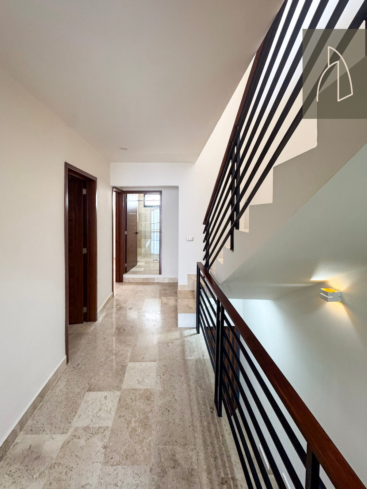 Casa Alvia • En Venta Fracc. Anturios