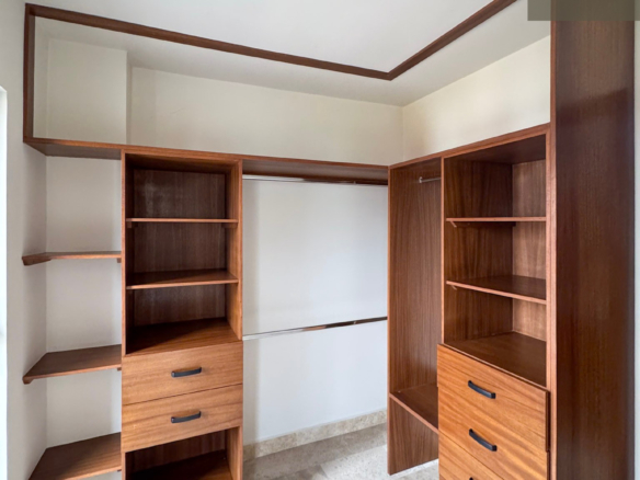 Casa Alvia • En Venta Fracc. Anturios