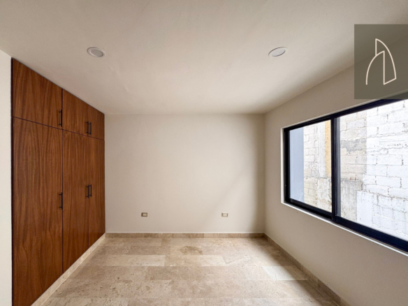Casa Alvia • En Venta Fracc. Anturios