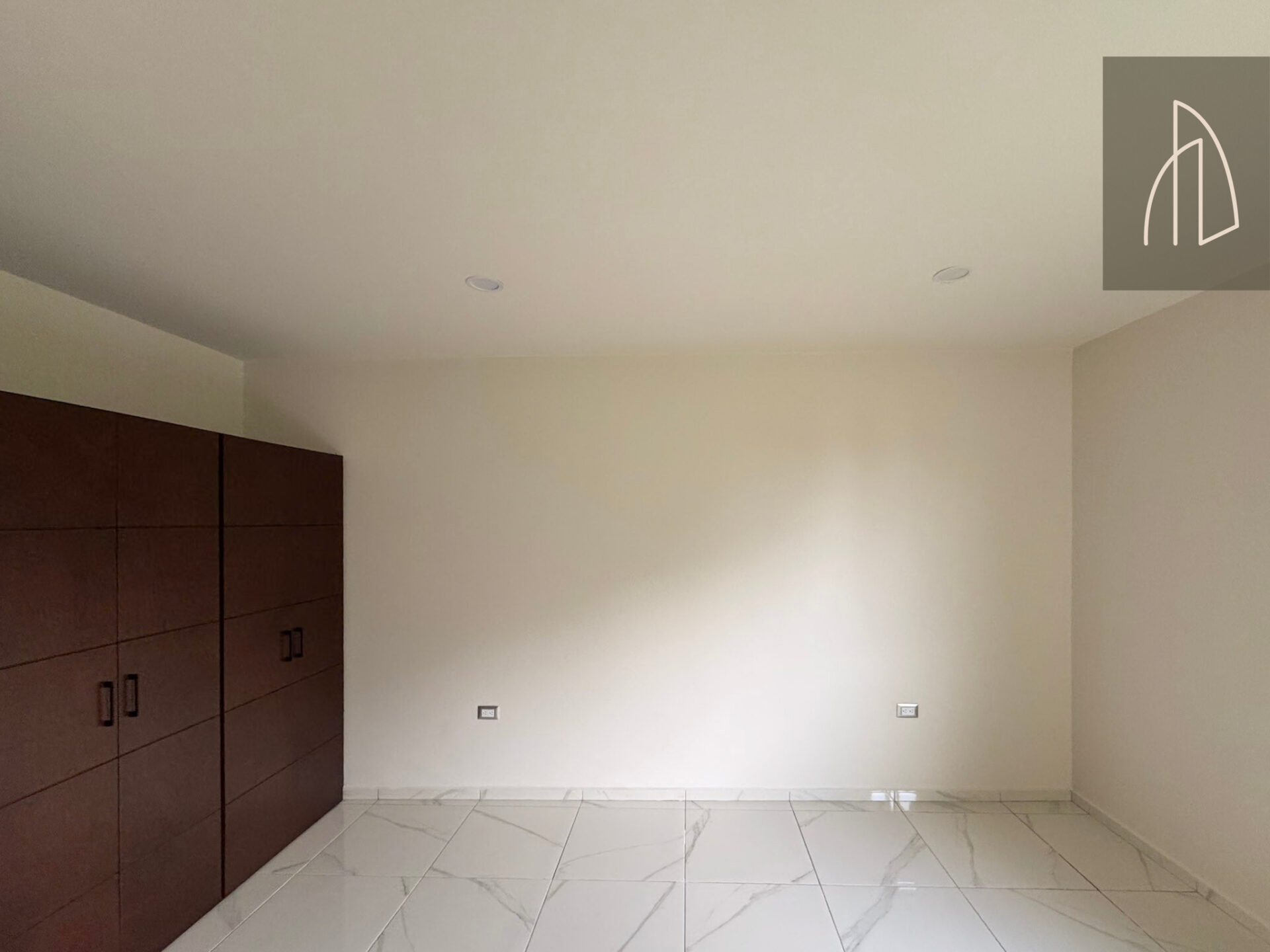 Casa Arisa • En Venta Fracc. Anturios