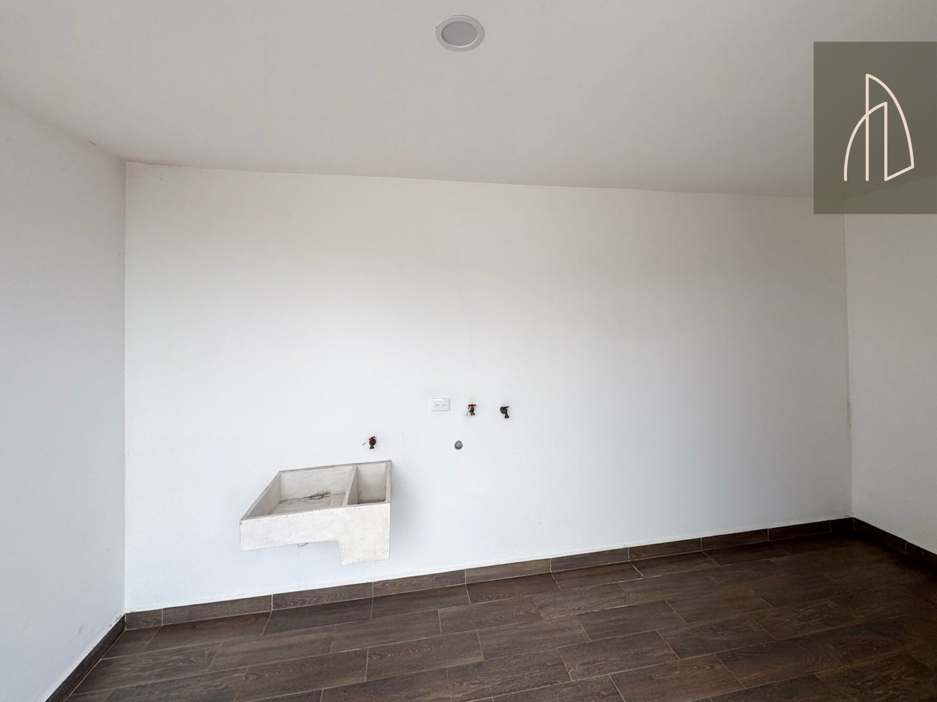 Casa Arisa • En Venta Fracc. Anturios