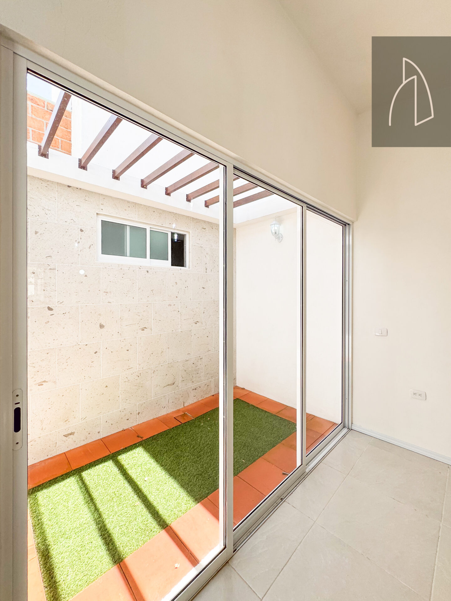 Casa Nivelia • En Venta Fracc San Miguel