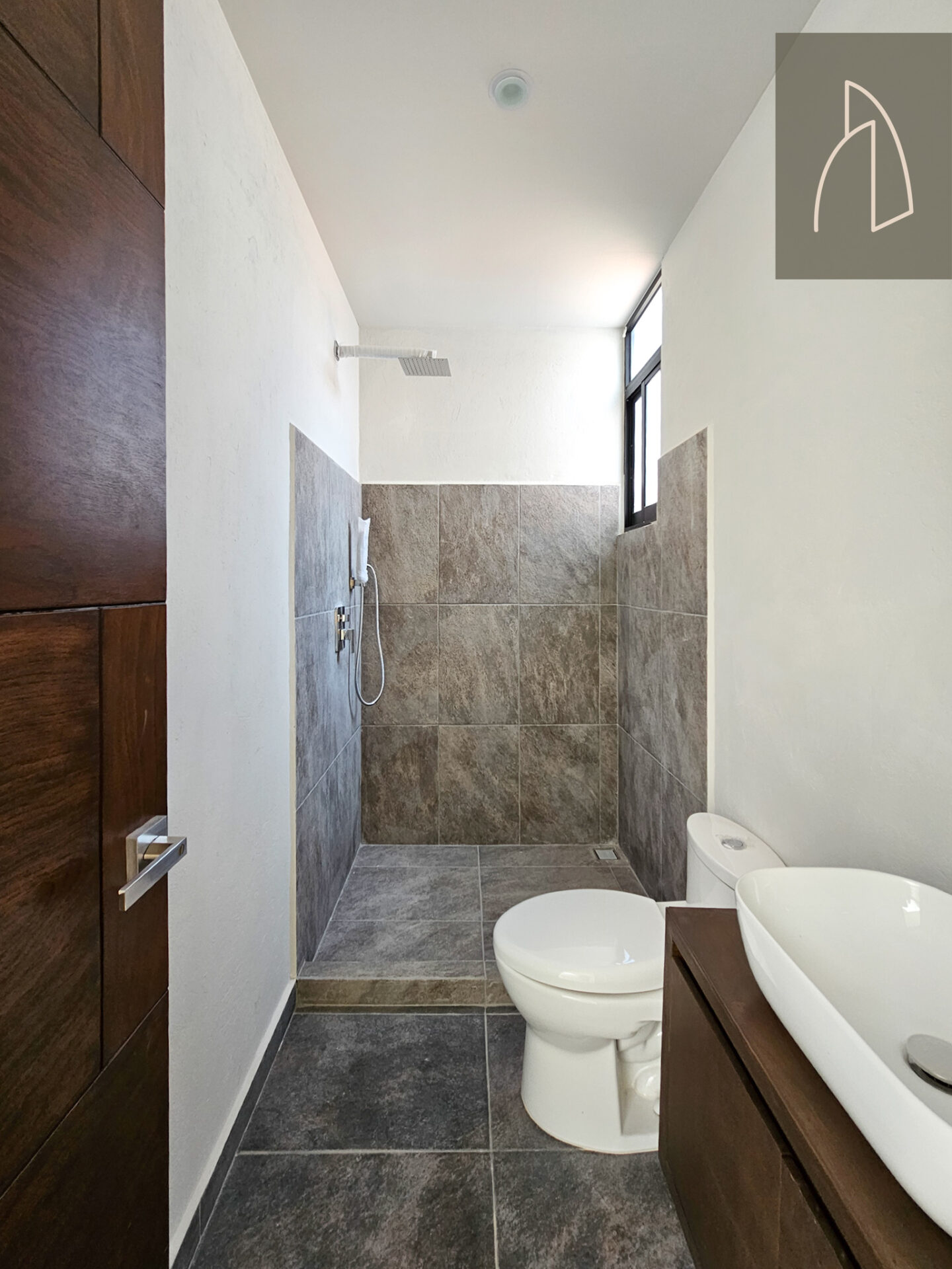 Casa TASSO • En Pre venta Santa Rosa