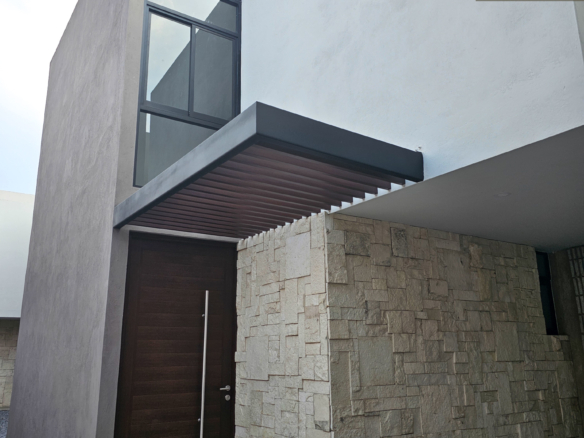 Casa TASSO • En Pre venta Santa Rosa