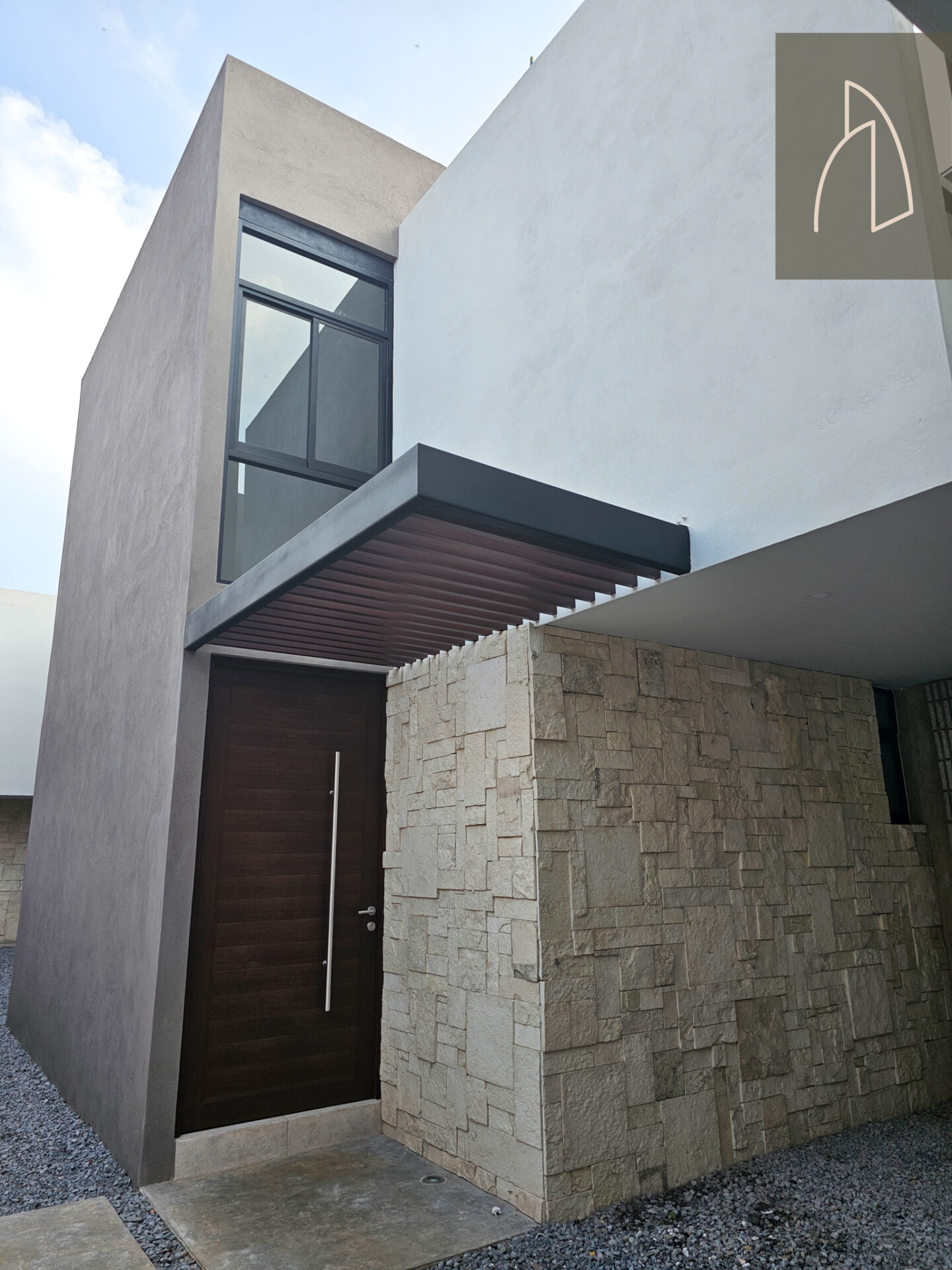 Casa TASSO • En Pre venta Santa Rosa