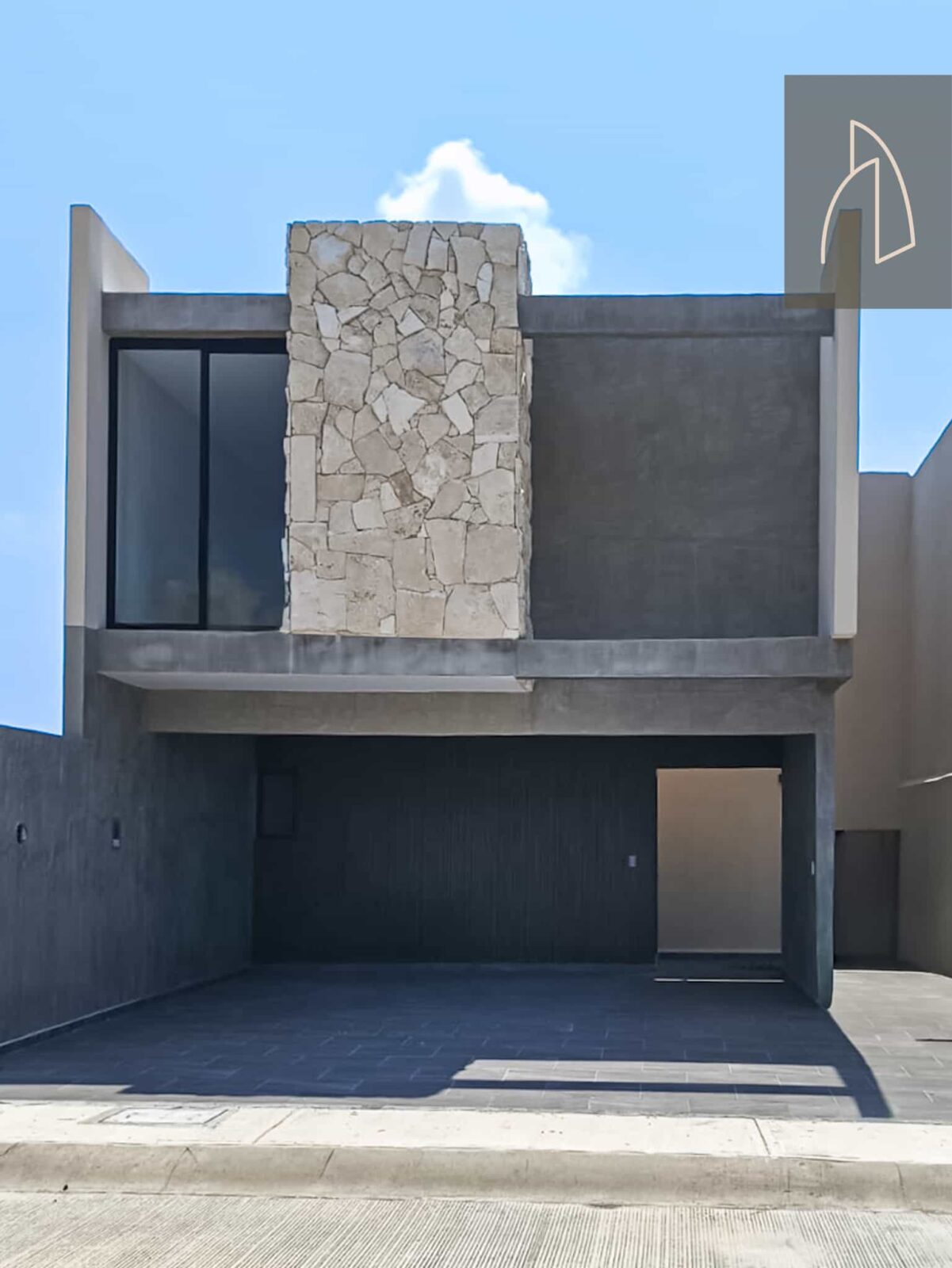 Casa Virelia • En Venta Fracc. Punto Lomas