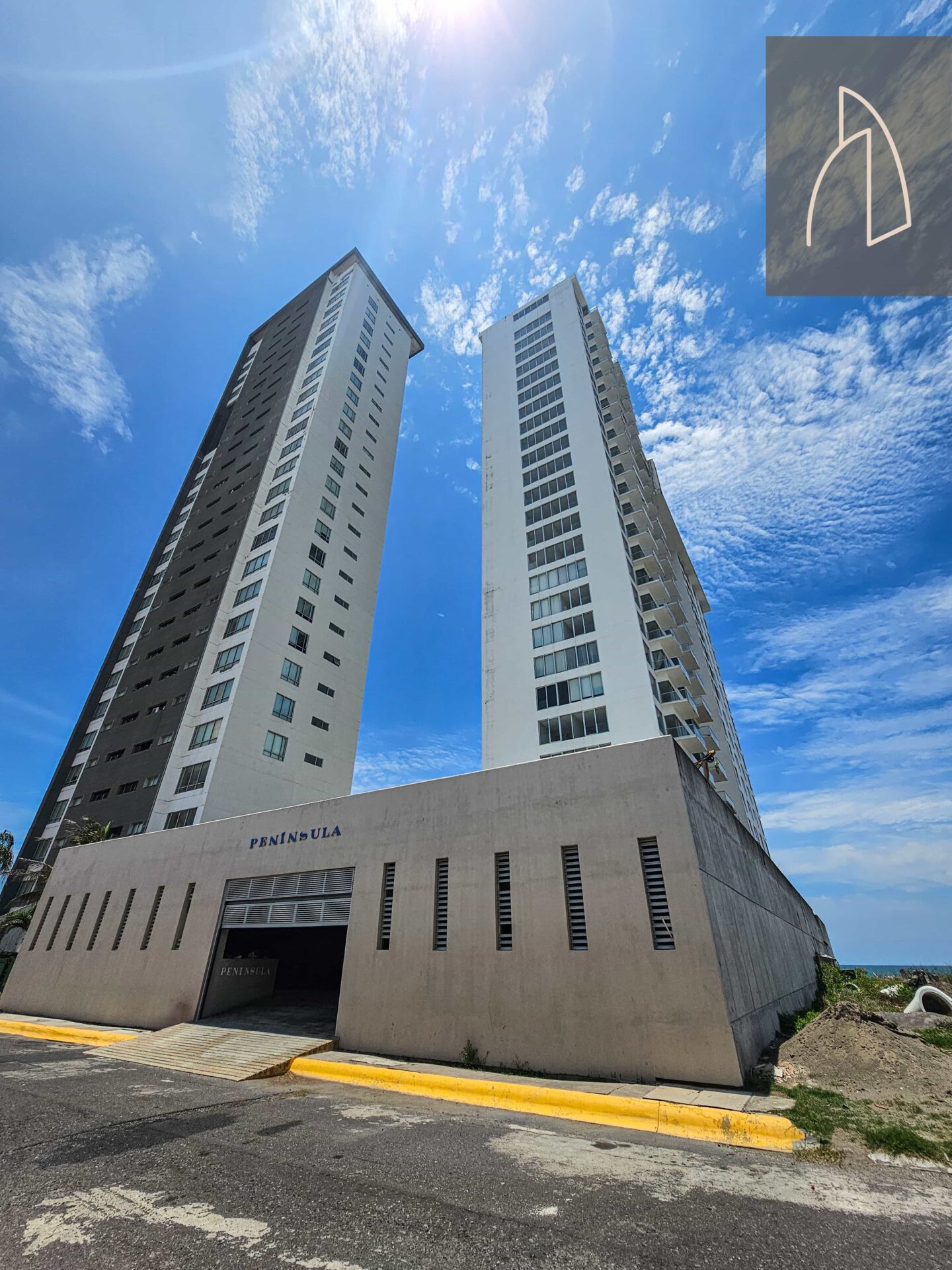 Condominio Lirio • En Venta Torre Peninsula Veracruz