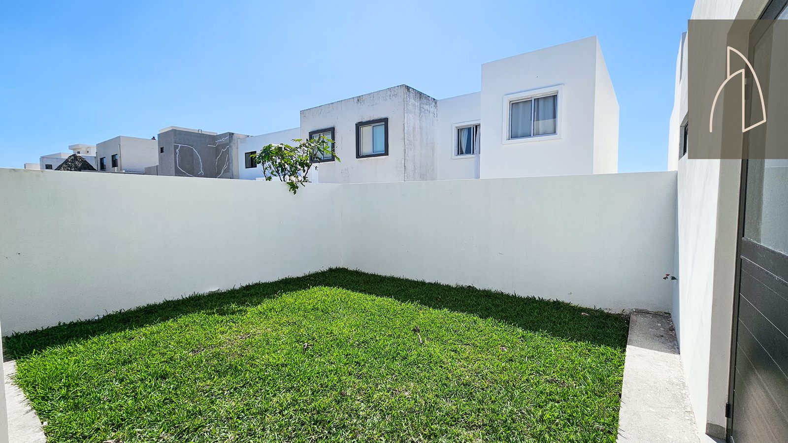 Casa Lumina • En Venta Lomas de la Rioja