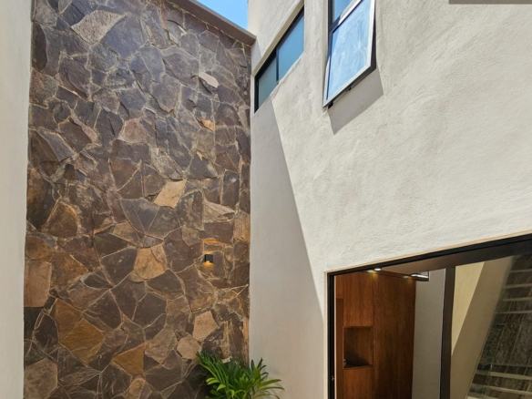 Casa Aurea • En Pre venta Fracc. La Cuspide
