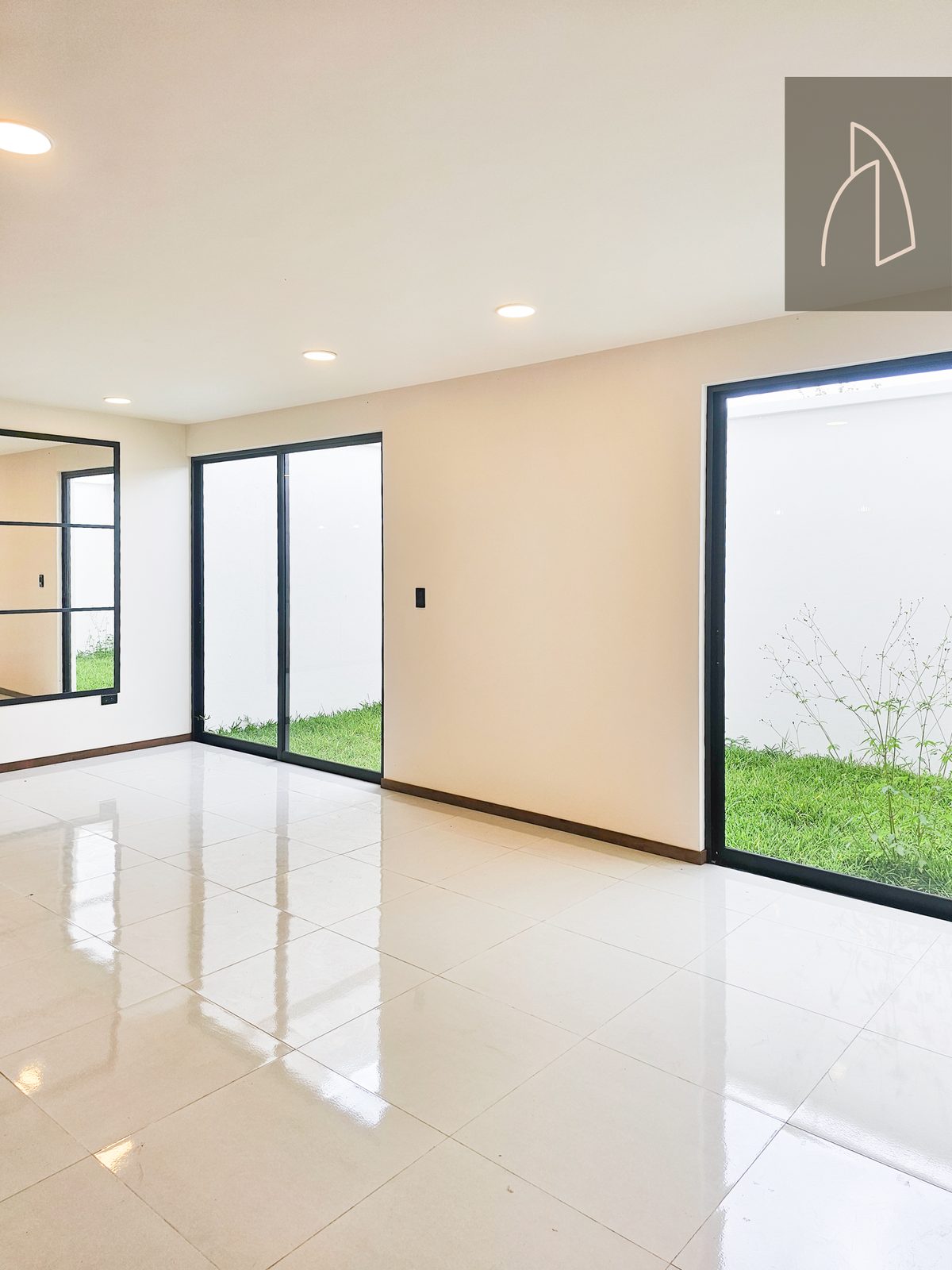 Casa Solum • En Venta Fraccionamiento la Finca