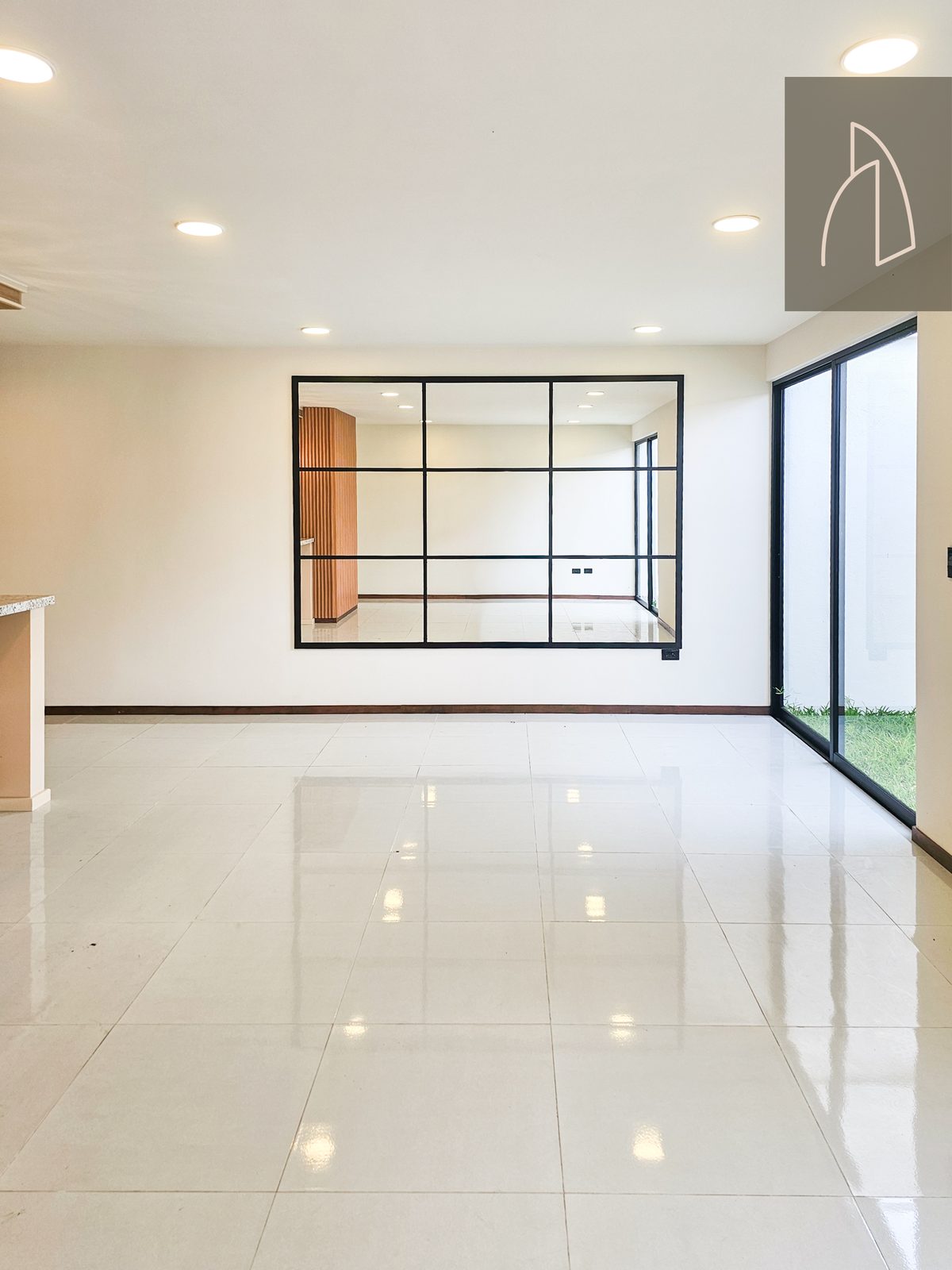 Casa Solum • En Venta Fraccionamiento la Finca