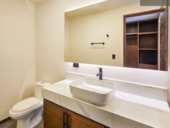 Casa Solum • En Venta Fraccionamiento la Finca