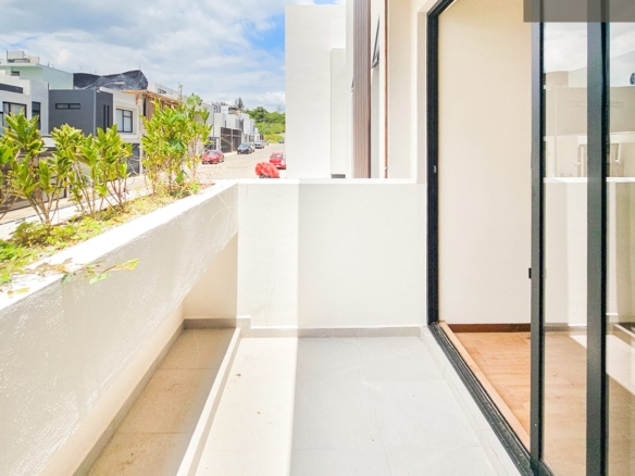 Casa Solum • En Venta Fraccionamiento la Finca