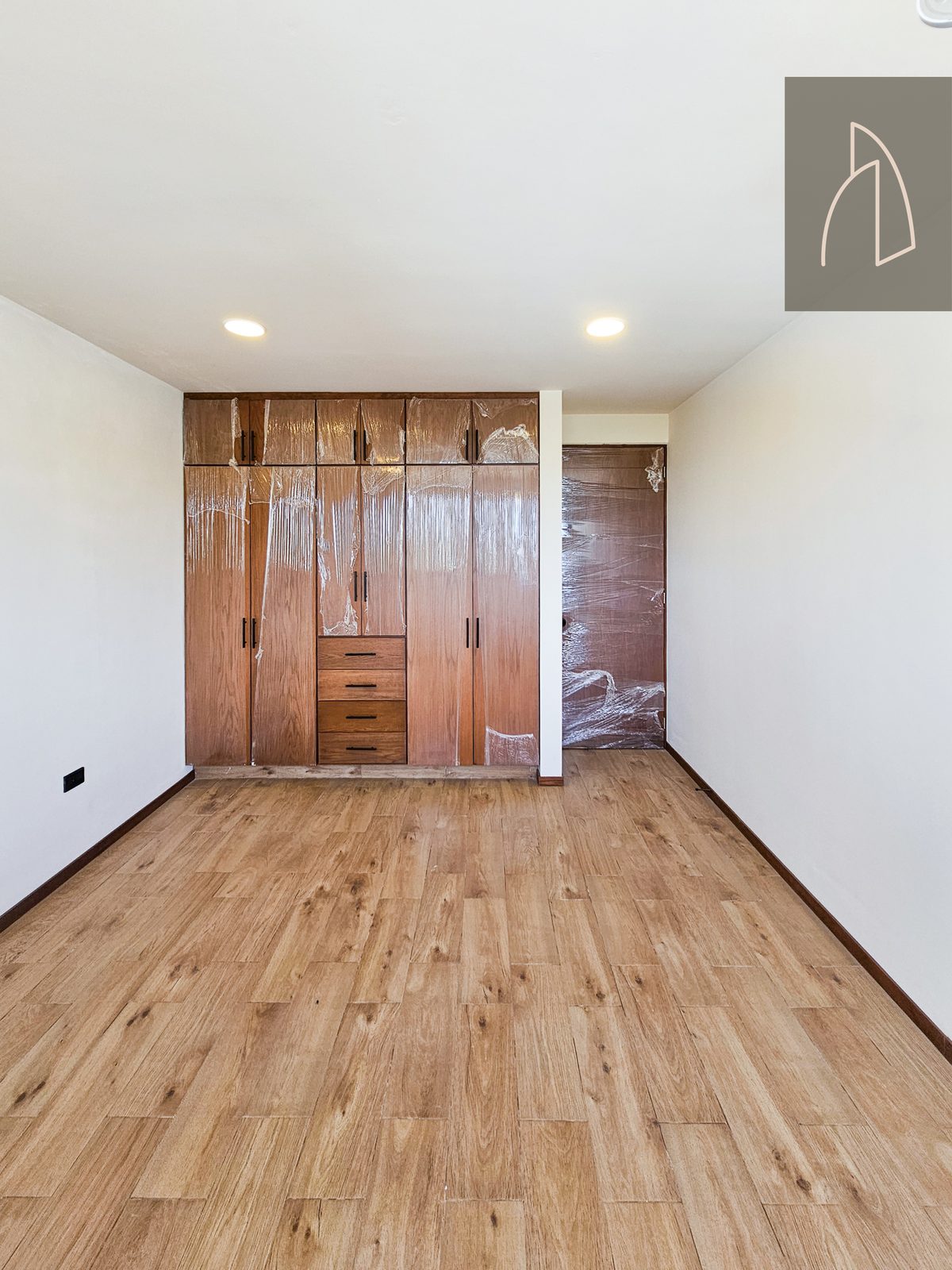 Casa Solum • En Venta Fraccionamiento la Finca