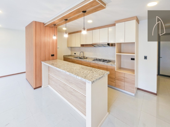 Casa Solum • En Venta Fraccionamiento la Finca