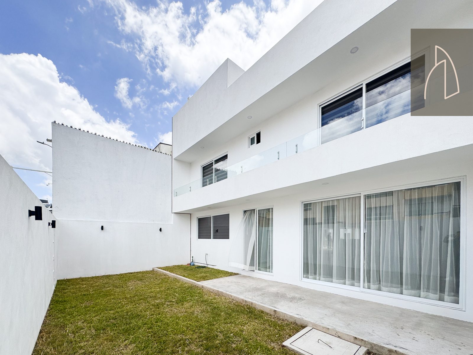 Casa Elvia • En Venta Fraccionamiento Monte Magno