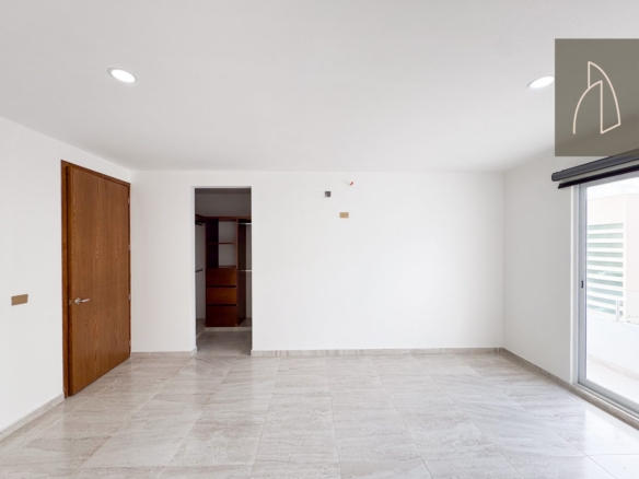 Casa Elvia • En Venta Fraccionamiento Monte Magno