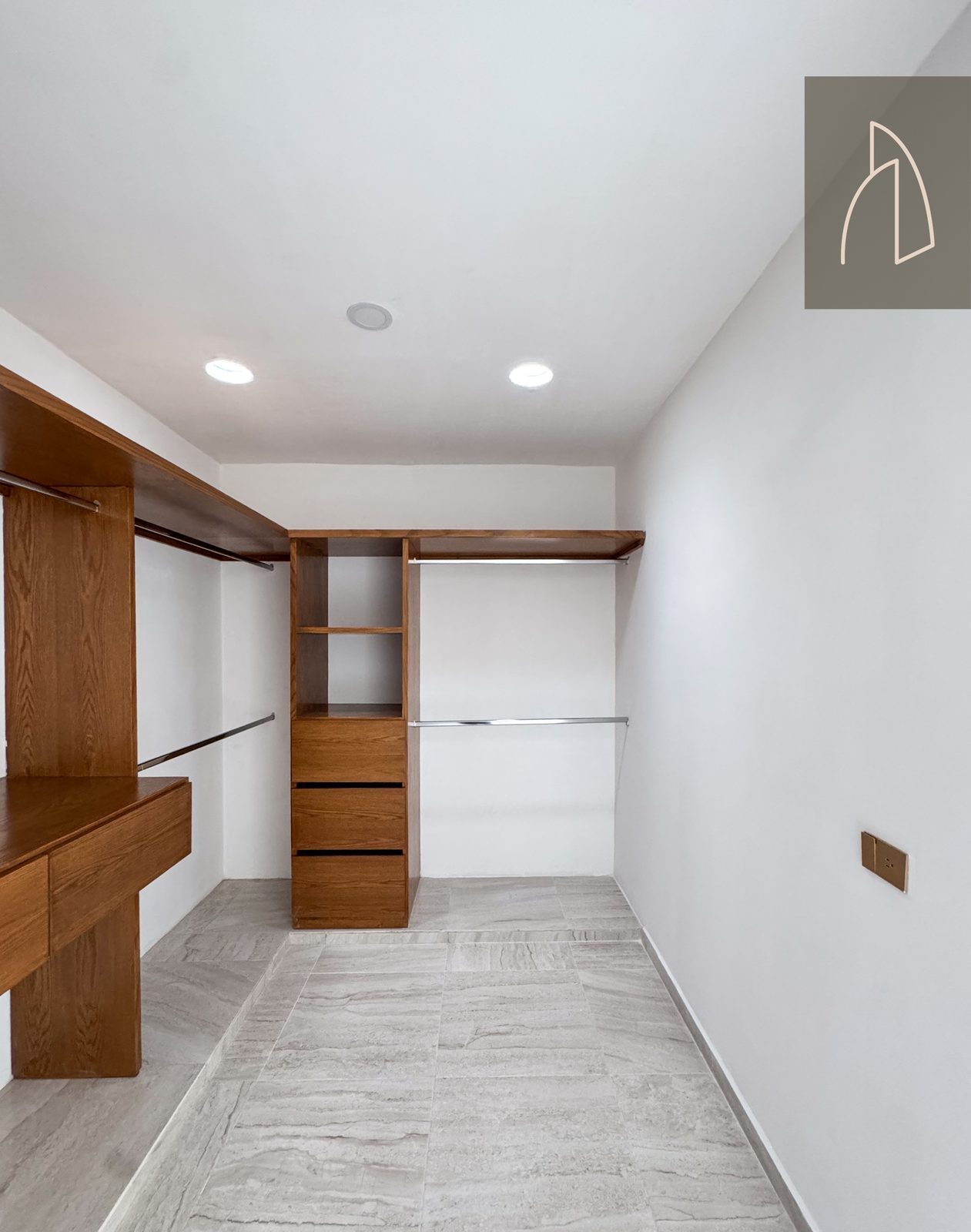 Casa Elvia • En Venta Fraccionamiento Monte Magno
