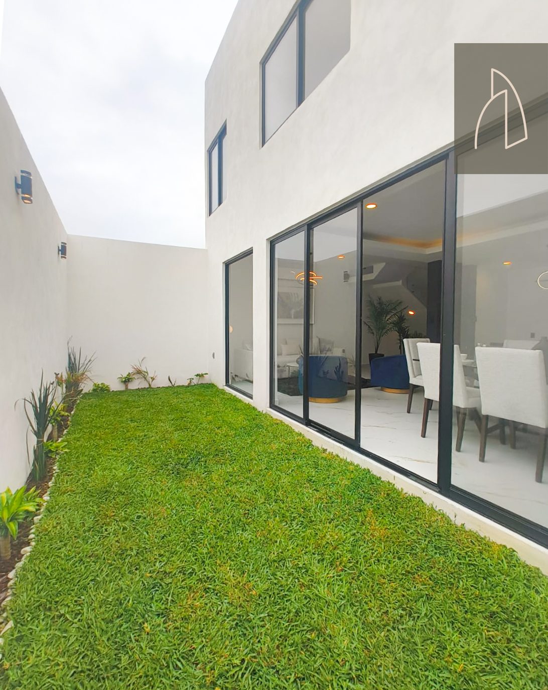Casa Lariza • En Venta Fracc. Lomas del Dorado