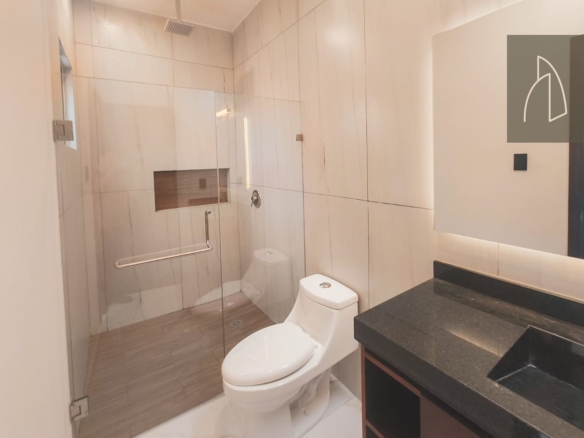 Casa Lariza • En Venta Fracc. Lomas del Dorado