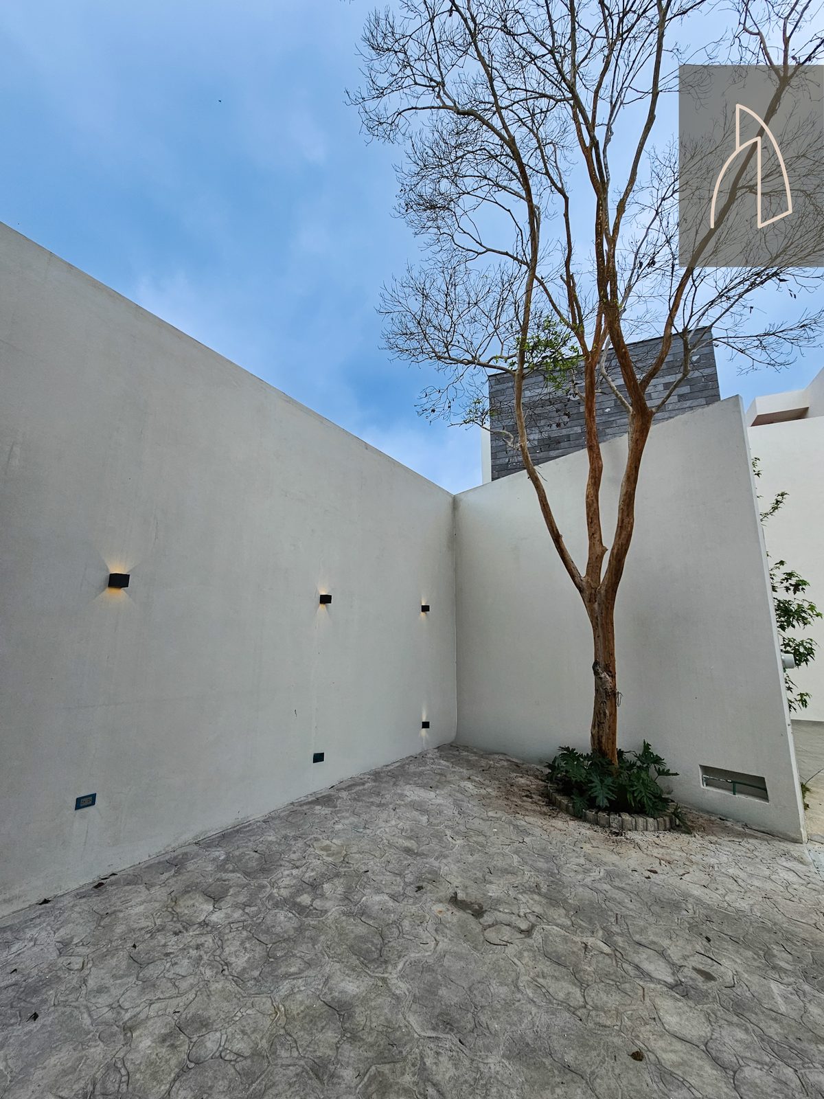 Casa Irisa • En Venta Fraccionamiento la Finca